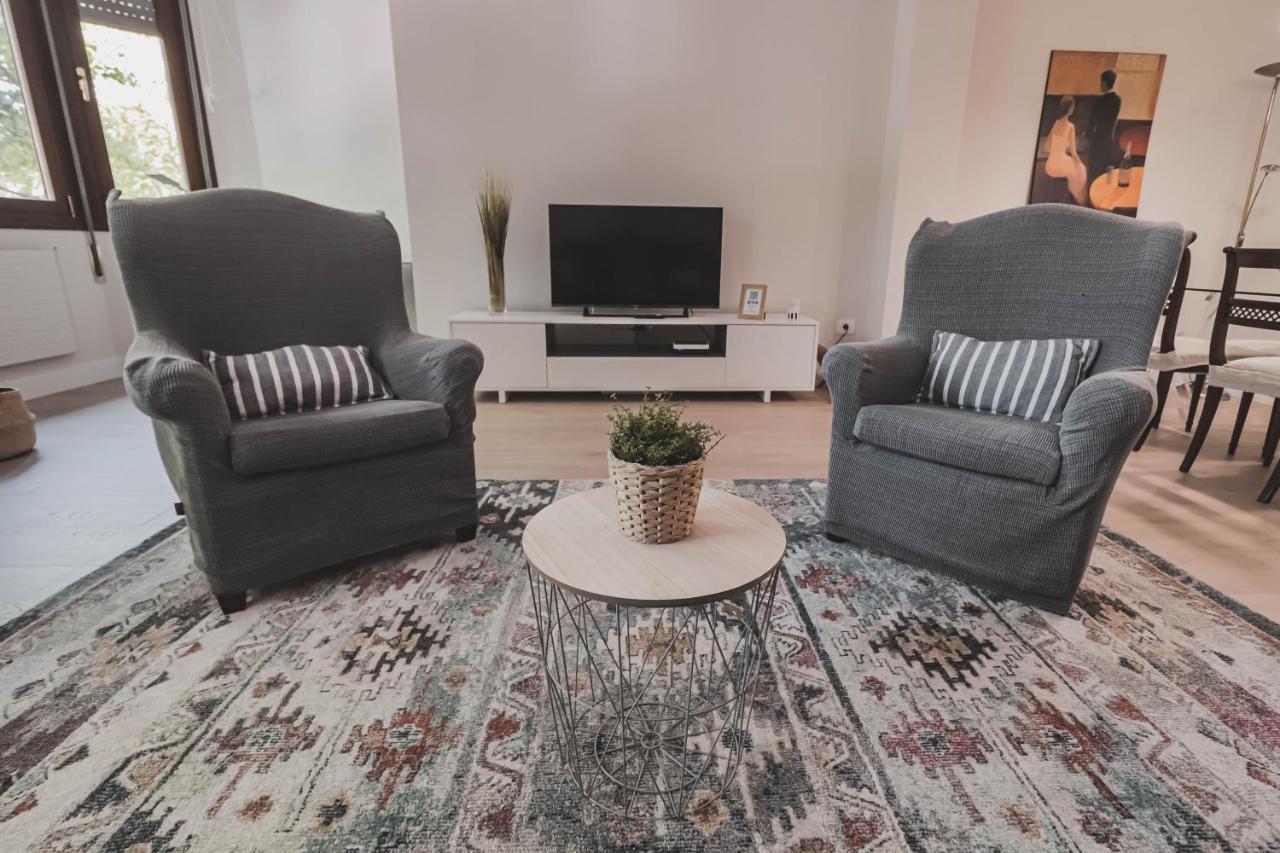 Park View Beautiful Apartment Бильбао Экстерьер фото